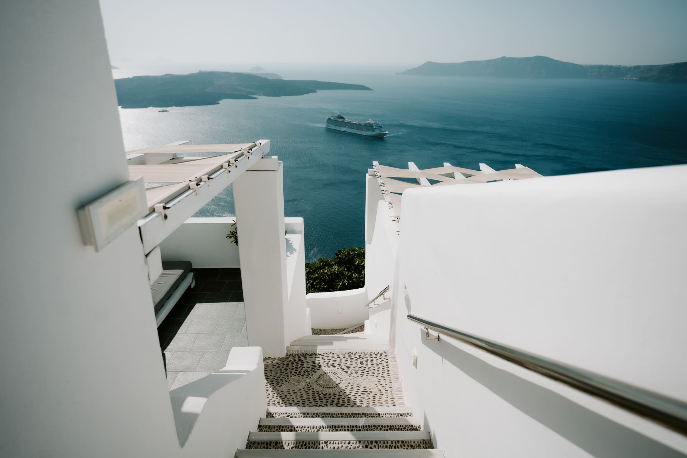 2 Greek Islands Tour - 5 Days - Paros & Santorini - Premium