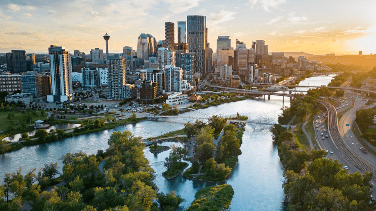 7-Day Canadian Rockies Winter Package: via Rail Vancouver to Calgary